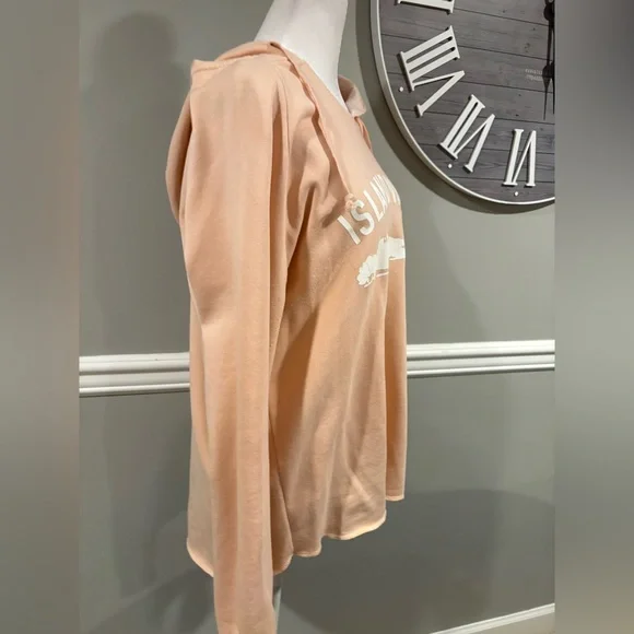 Independent Trading Company Local Boutique - Island Vibes worn 2x Size Large - Picture 2 of 13